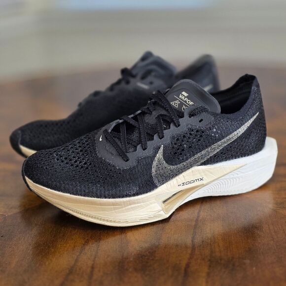 Nike ZoomX Vaporfly Next% 3 Black Metallic Gold Grain LE DV4129-001 Women's 9.5 - Picture 2 of 16